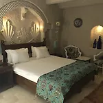 Hotel Hermes Cave