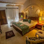 Hermes Cave Hotel 3*