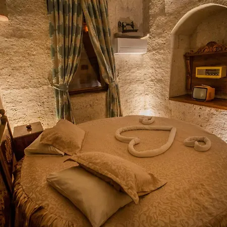 فندق Hermes Cave 3*