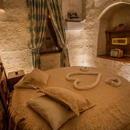 Hotel Hermes Cave 2*