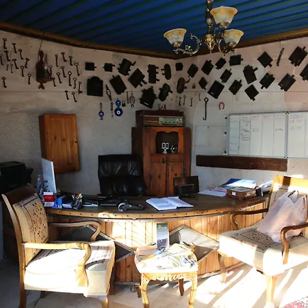 Szálloda Hermes Cave