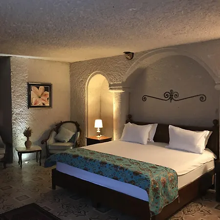 Hermes Cave Hotel 3*