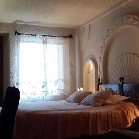 Hermes Cave Ξενοδοχείο 3*