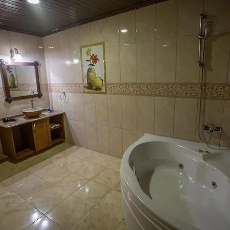 Hotel Hermes Cave