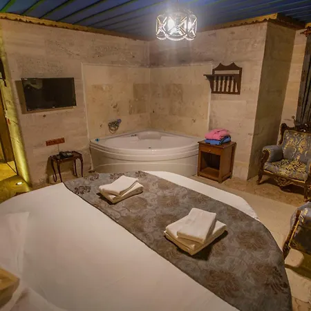 Hermes Cave 3*