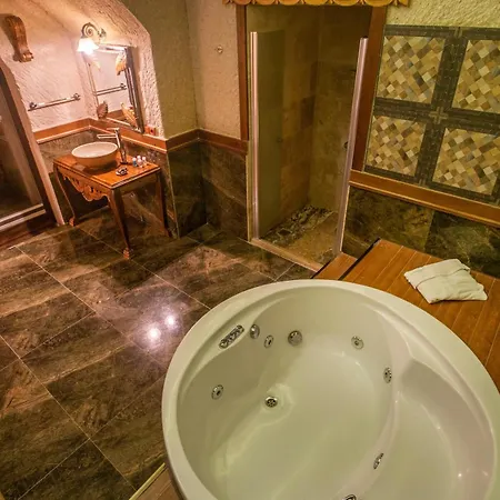 Hotel Hermes Cave