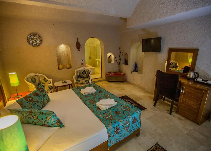 Hermes Cave Szálloda 3*