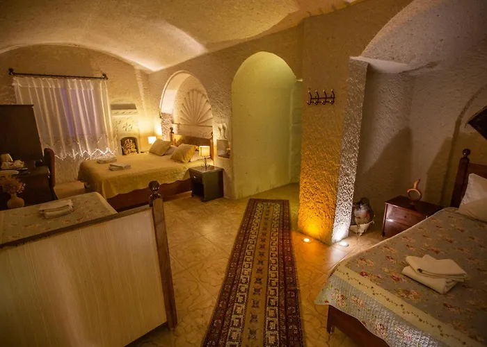 Hermes Cave Hotel