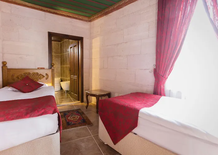 Hermes Cave Szálloda 3*