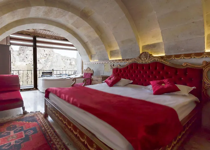 Hermes Cave فندق 3*