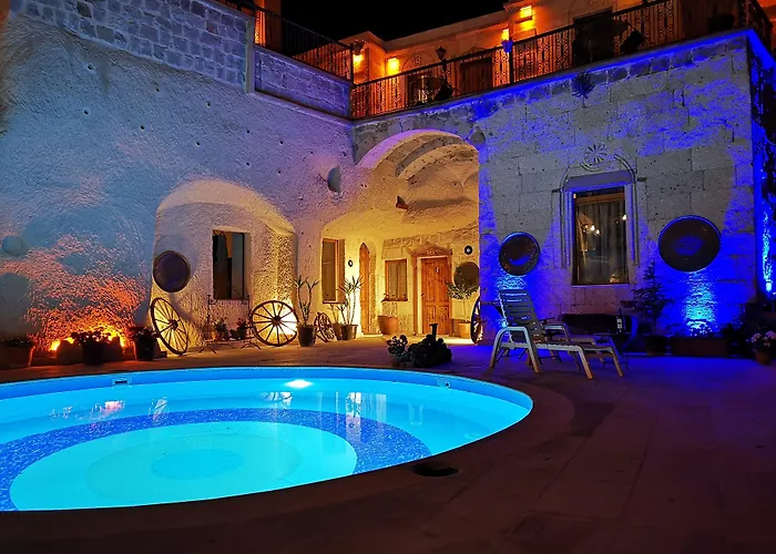 Hermes Cave Szálloda 3*